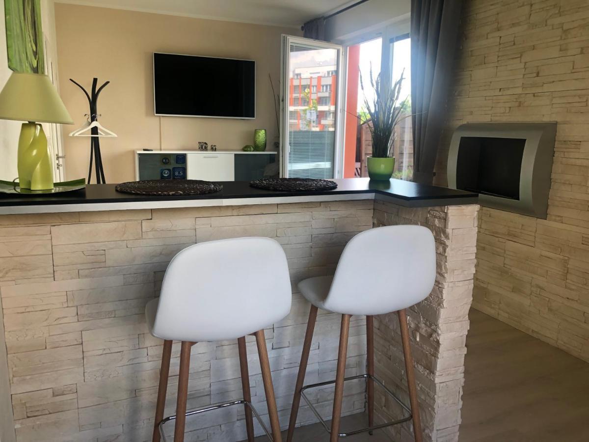 Bastien Studio Near Airport Praag Buitenkant foto